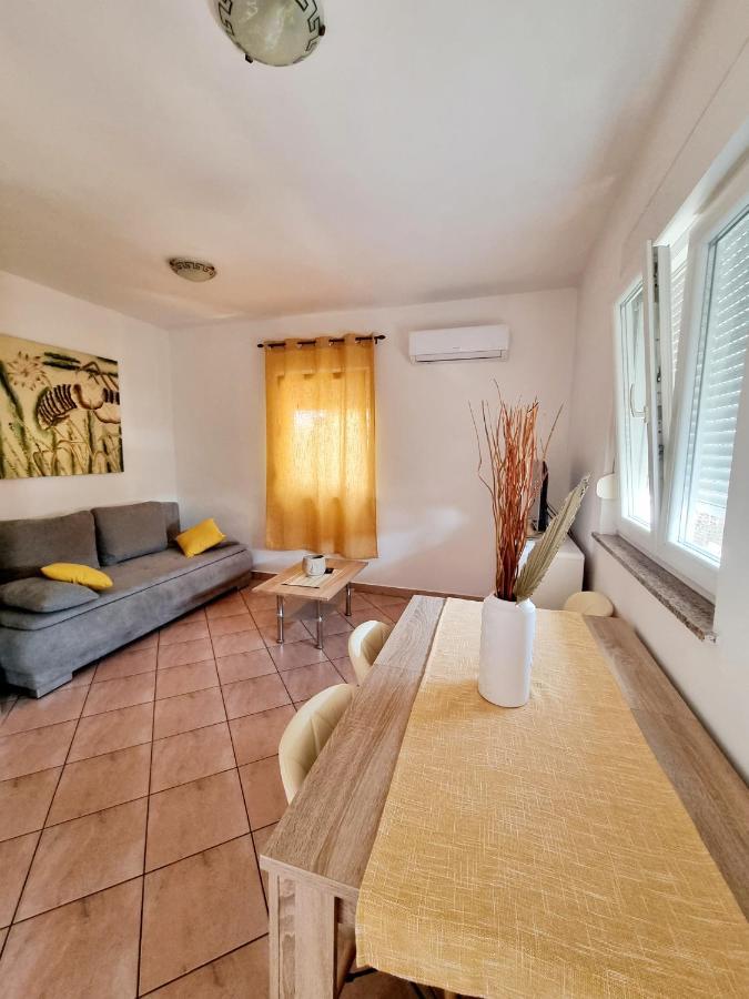 Apartments Ema PUY Exterior foto