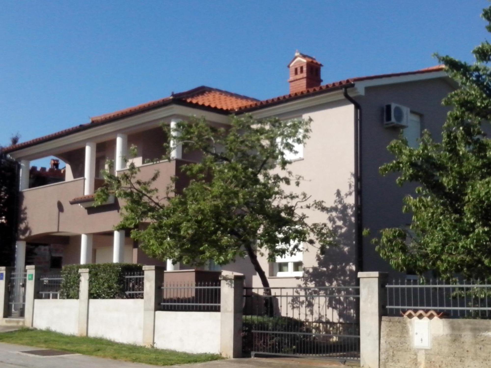 Apartments Ema PUY Quarto foto