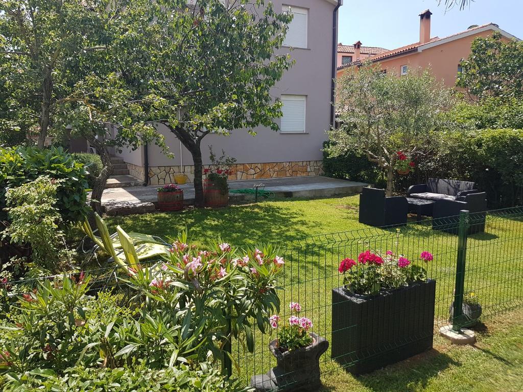 Apartments Ema PUY Exterior foto